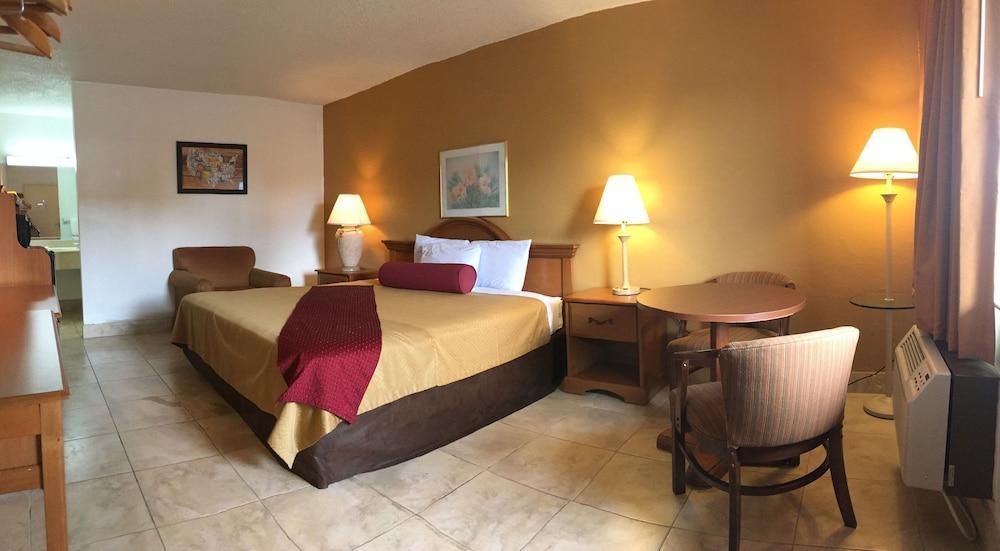 Econo Lodge North North Fort Myers Eksteriør bilde