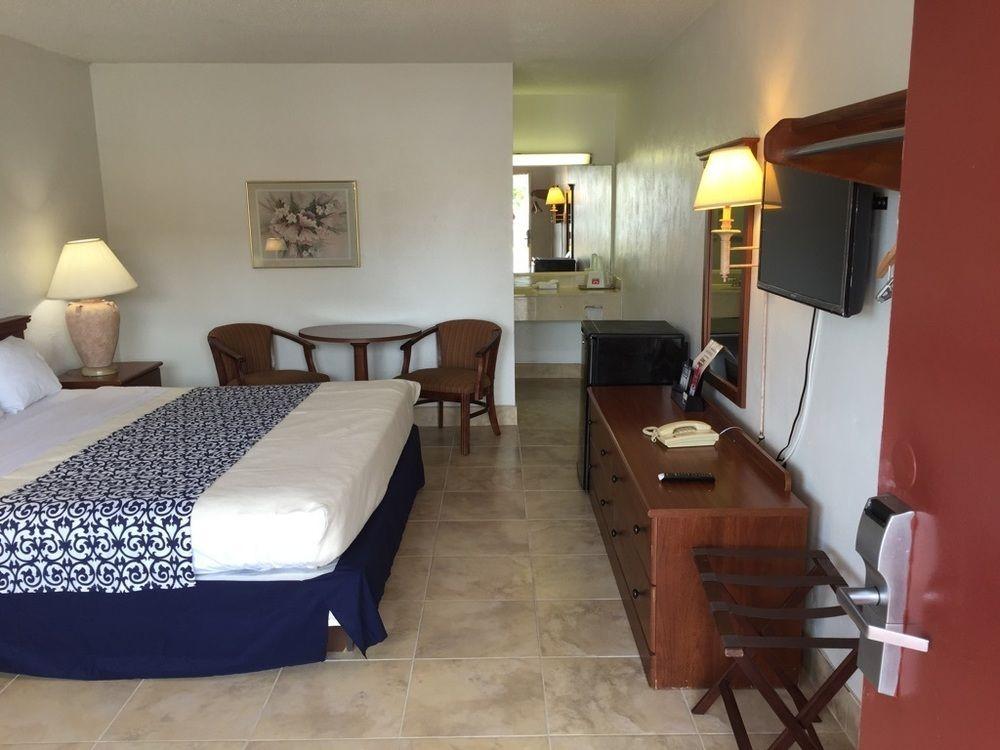 Econo Lodge North North Fort Myers Eksteriør bilde