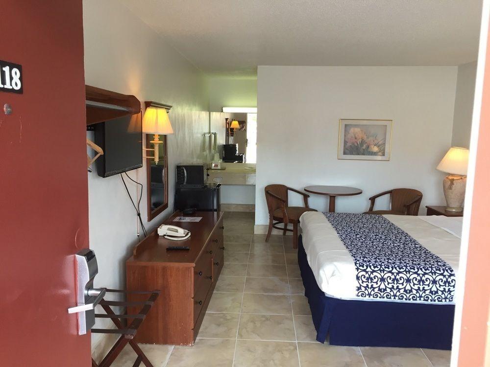 Econo Lodge North North Fort Myers Eksteriør bilde