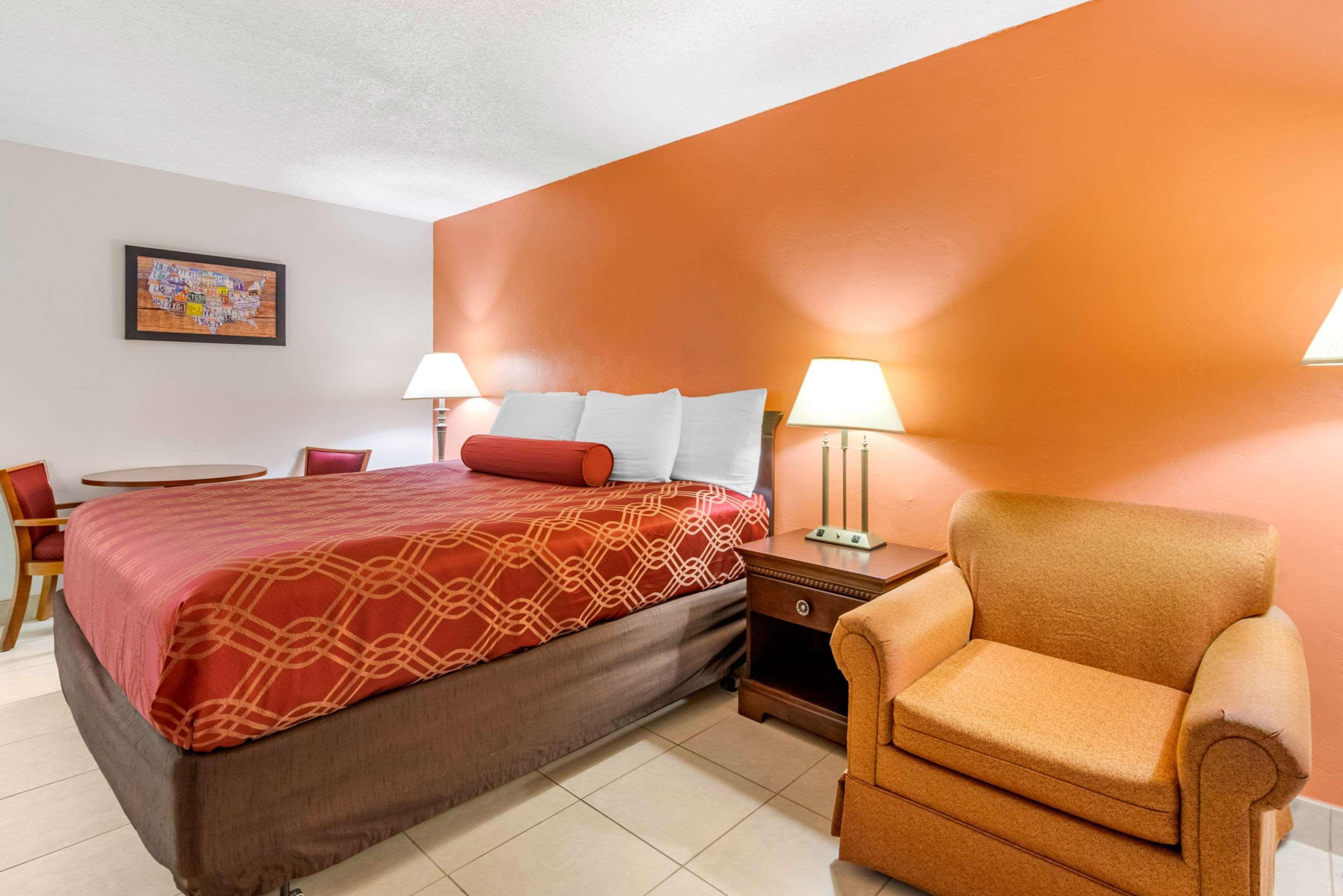 Econo Lodge North North Fort Myers Eksteriør bilde