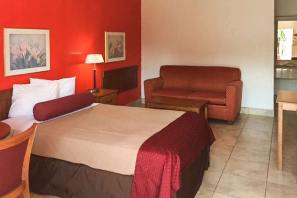 Econo Lodge North North Fort Myers Rom bilde
