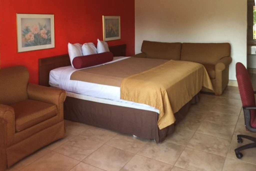 Econo Lodge North North Fort Myers Rom bilde